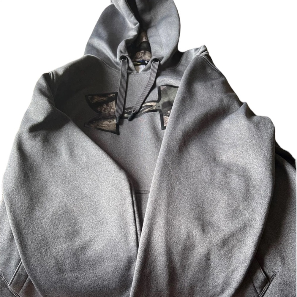 New under armor hoodie